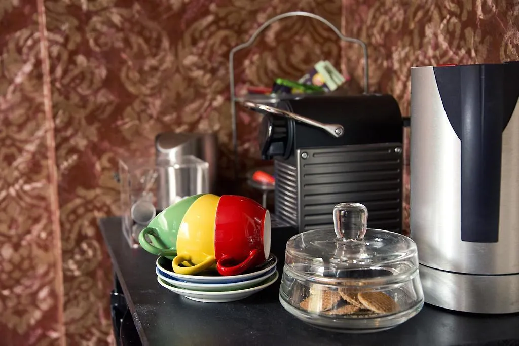Ck58 Bed & Breakfast Den Haag Bed & Breakfast Netherlands